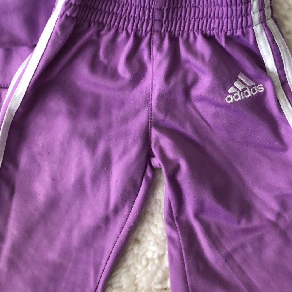 Adidas matching jumpsuit for baby girl - Picture 2 of 5
